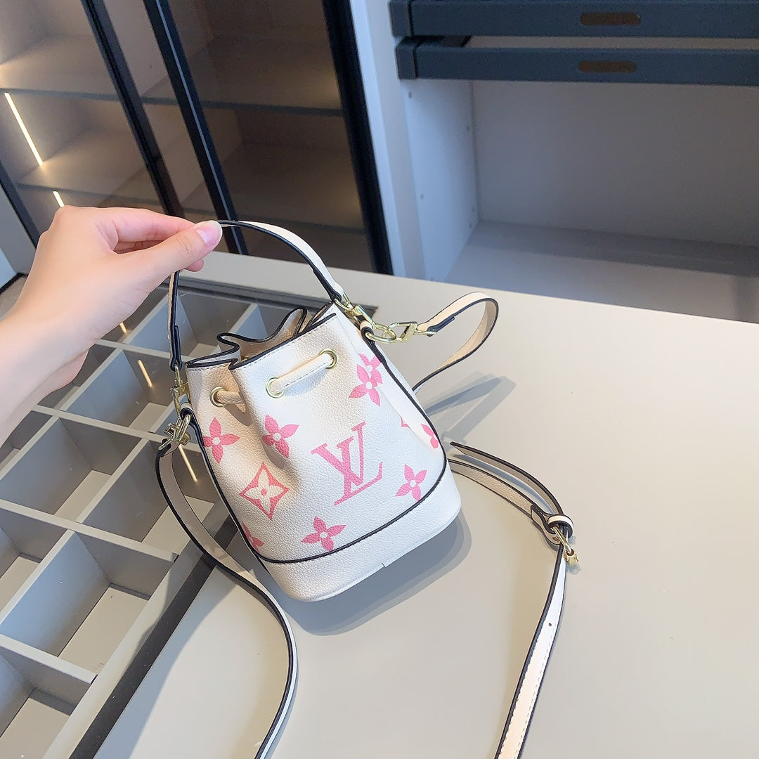 【ルイヴィトン】☆新作ジェリーシリーズ 4点セット|超大容量+ミニバケツバッグ|今すぐゲット!