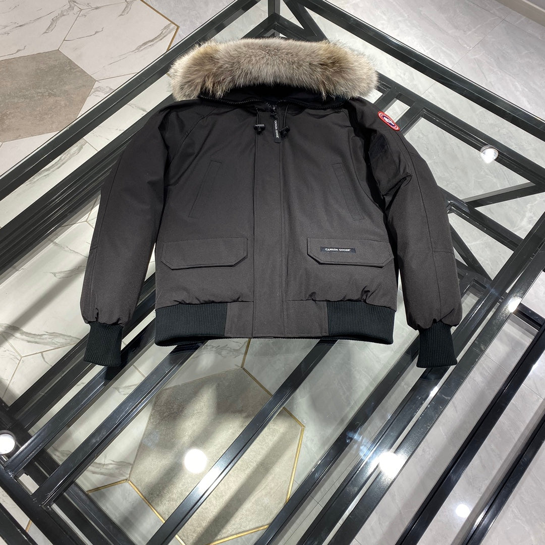 【カナダグース】女性と男性★ショート丈可愛い★Chilliwack Bomberチリワック6色