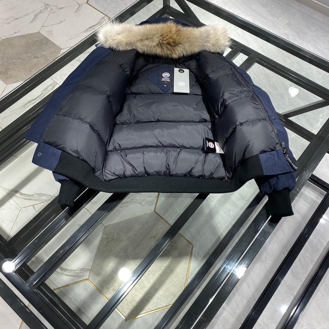 【カナダグース】女性と男性★ショート丈可愛い★Chilliwack Bomberチリワック6色