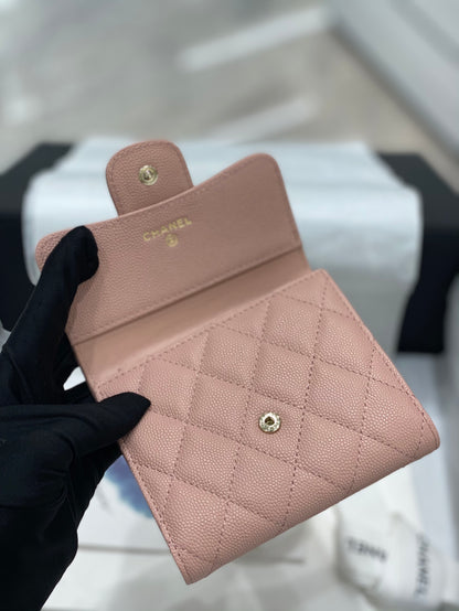 【シャネル】大人気コンパクト ♪マトラッセ♪三つ折り財布 キャビアスキン5色