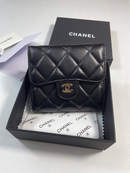 【シャネル】マトラッセ♪二つ折り財布 ♪ミニウォレット*キャビアスキン黒AP0229 AP0231
