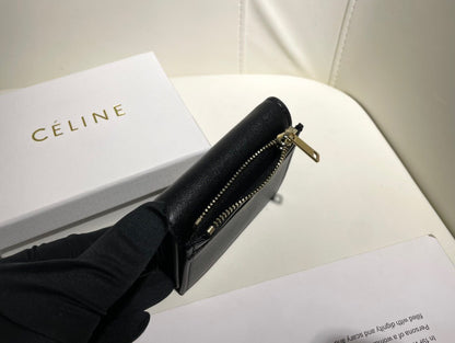 【セリーヌ】大人気 三折財布どんなシーンでも大活躍 実用性抜群の一品！