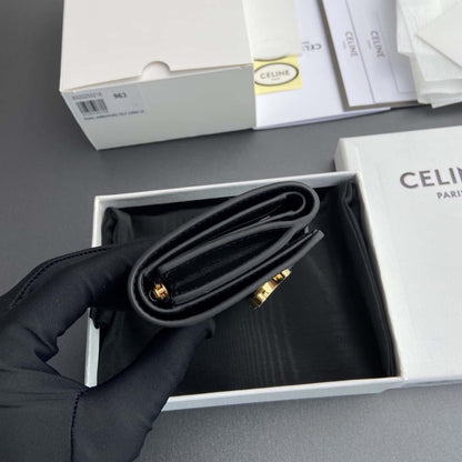 【セリーヌ】新作 人気商品 ヴィクトワール グレインカーフスキン 多機能 絶妙 ショートウォレット