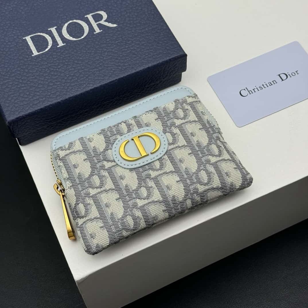 【ディオール】 ☆大人気 可愛い☆ 30 Montaigne ラベンダーウォレット