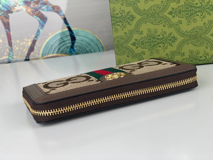 【グッチ】大人気のロングファスナー財布、実用性も抜群！