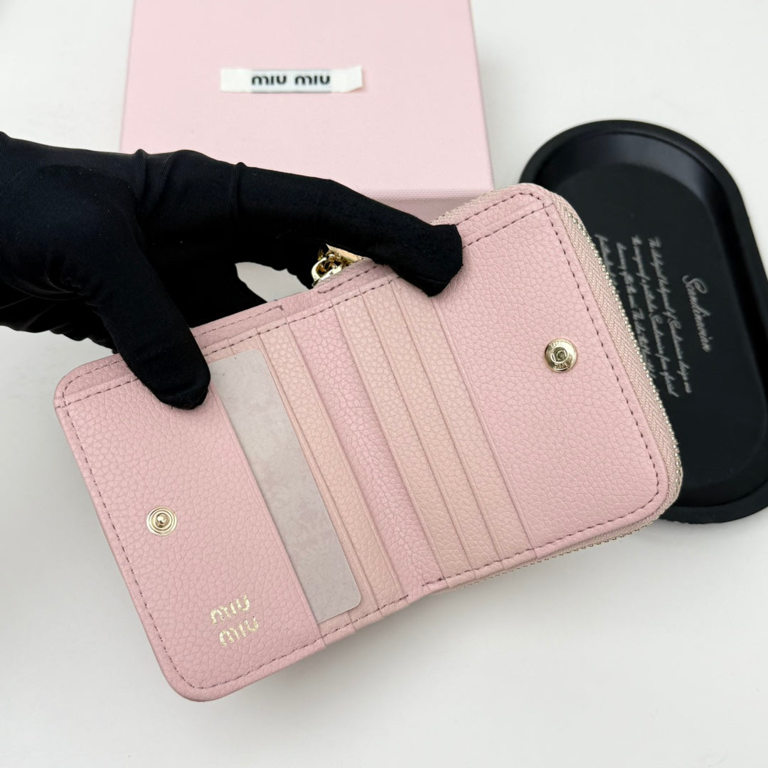 【ミュウミュウ】2色ギフトにも*送料込☆ 小さな中に大きな収納力