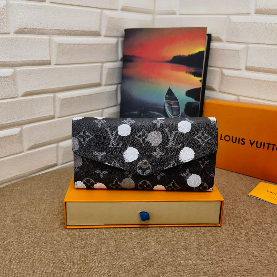 【ルイヴィトン】LV×YKジッピーウォレット 芸術と実用性の融合 数量限定