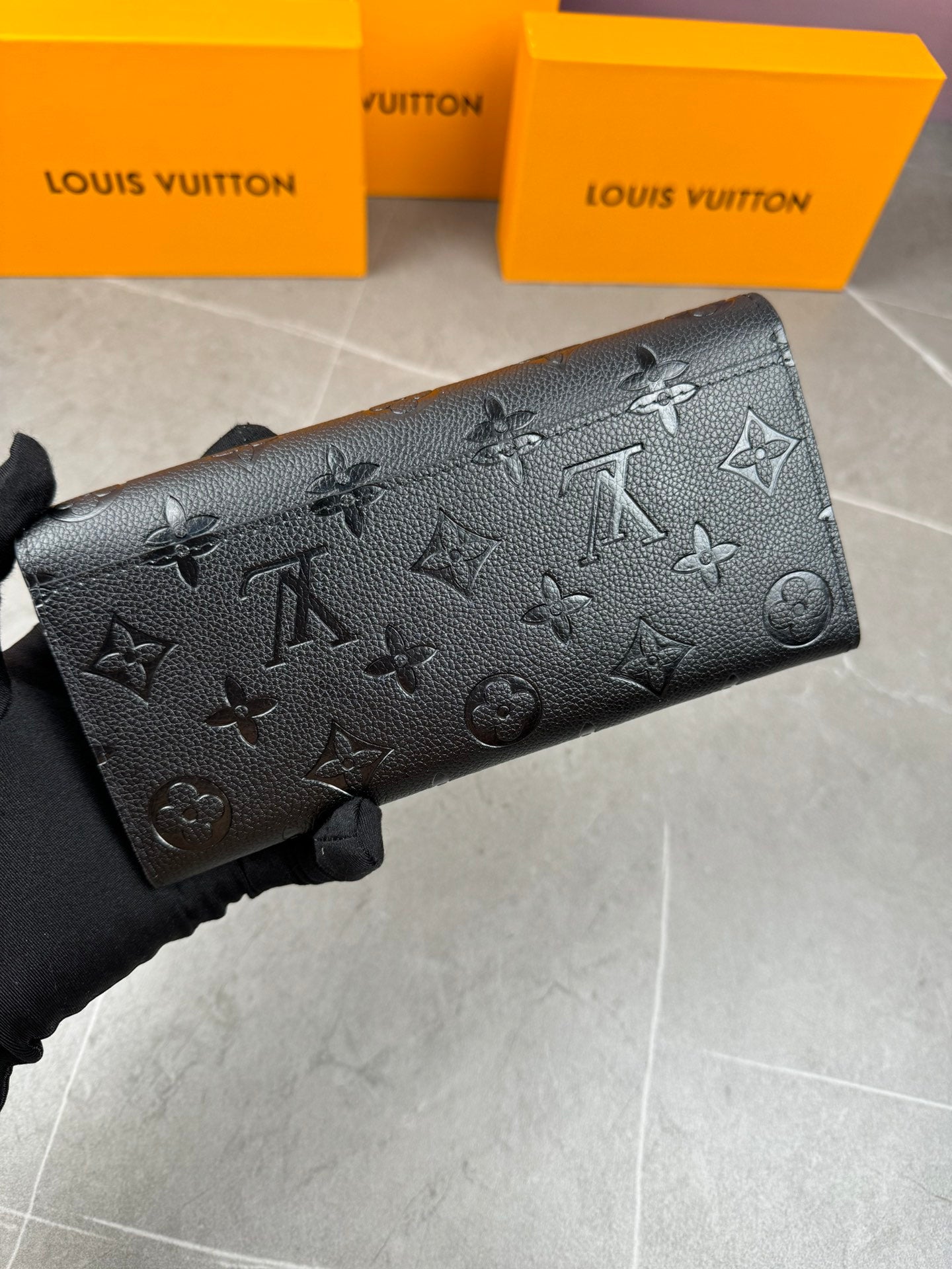 【ルイヴィトン】ダイヤモンド柄長財布 内部工夫 4カラー 在庫わずか