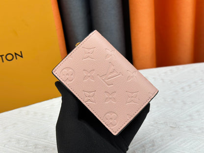 【ルイヴィトン】エンボスレザー財布 小さいのに収納力抜群