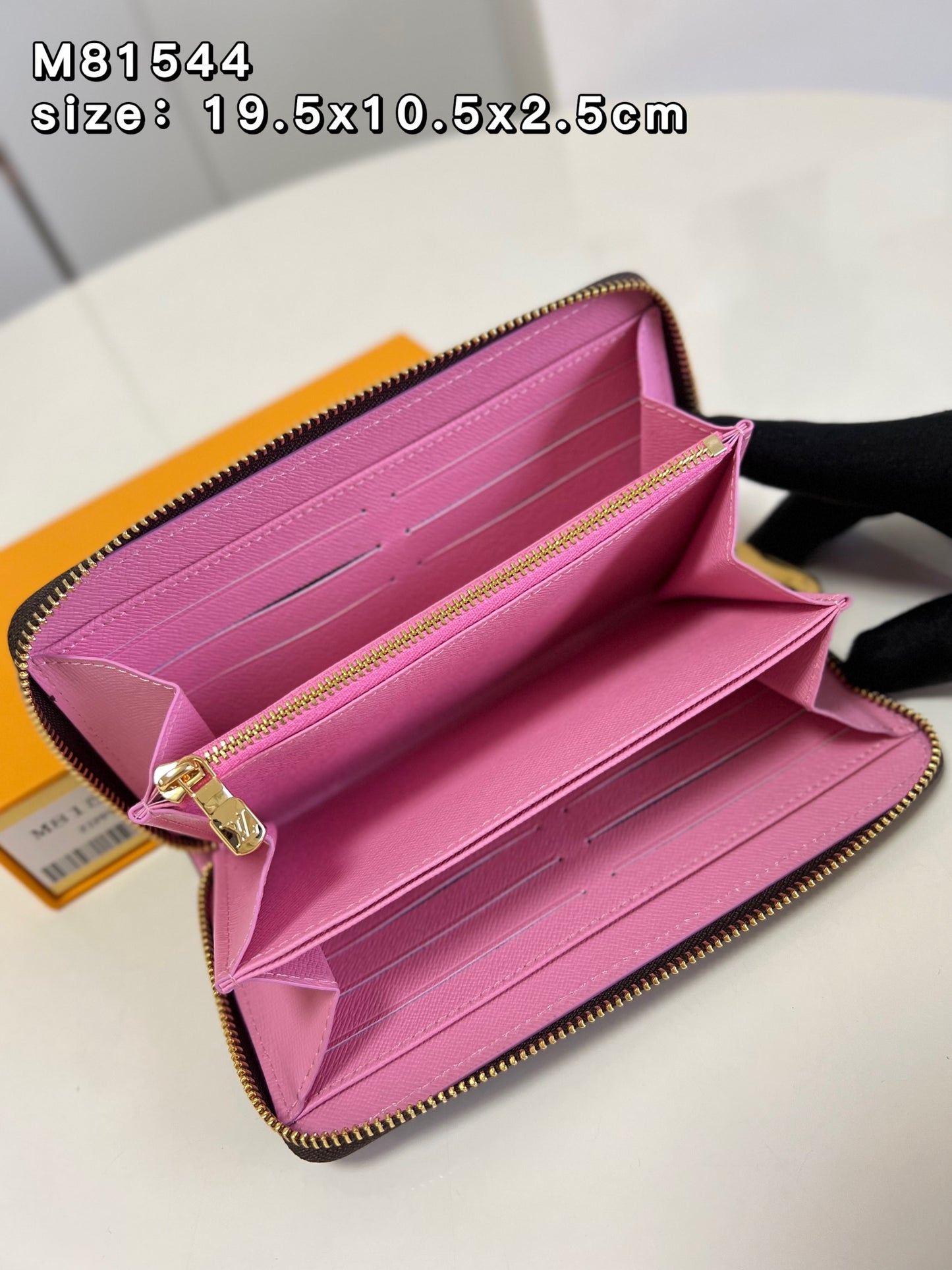 【ルイヴィトン】限定★ジッピーウォレット★ポルトフォイユサラ長財布