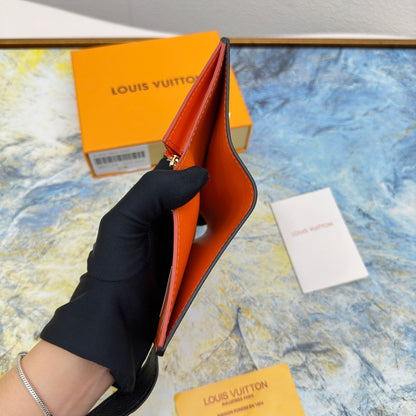 【ルイヴィトン】4色ヴェルティカル　二つ折り財布 今だけ特価