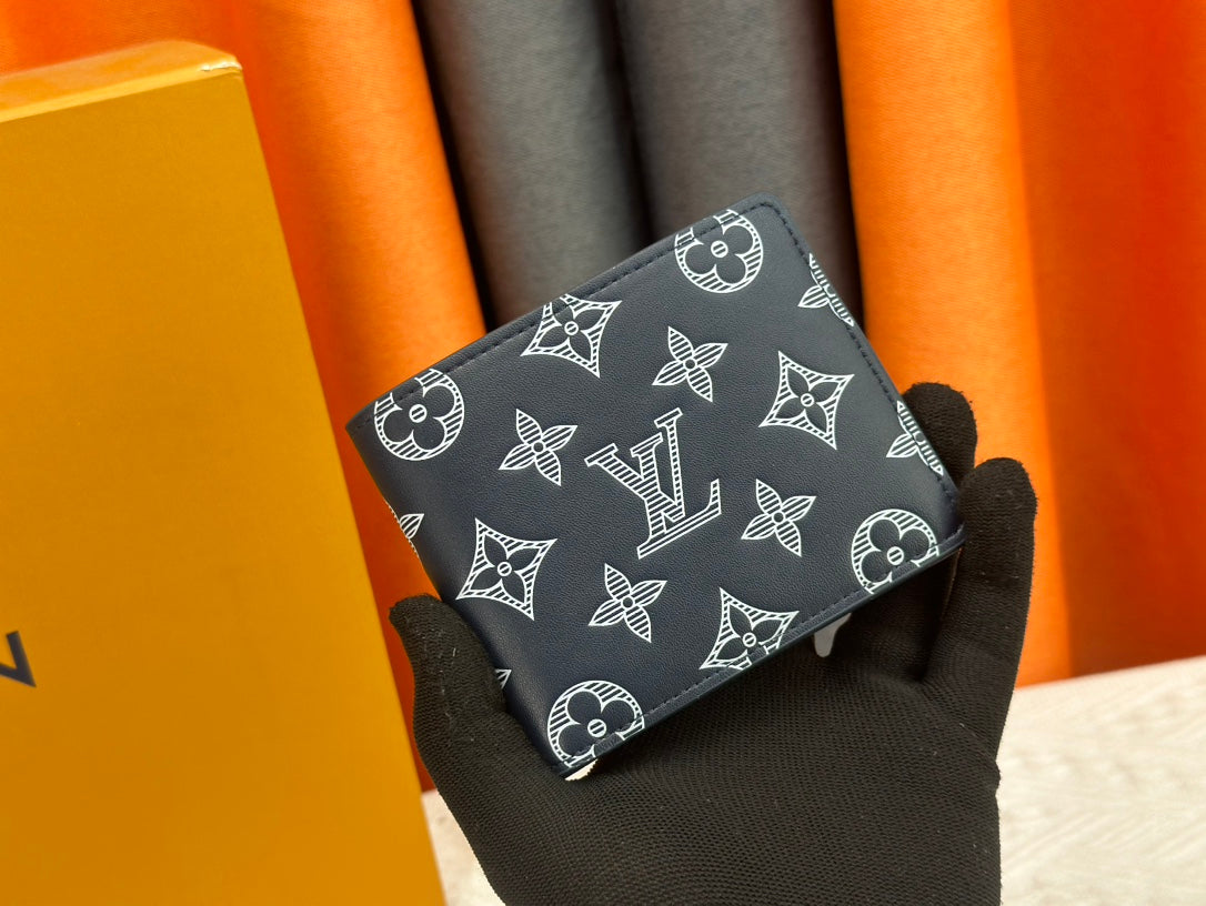 【ルイヴィトン】モノグラムシャドウ 長財布と短財布 機能性と高級感を両立