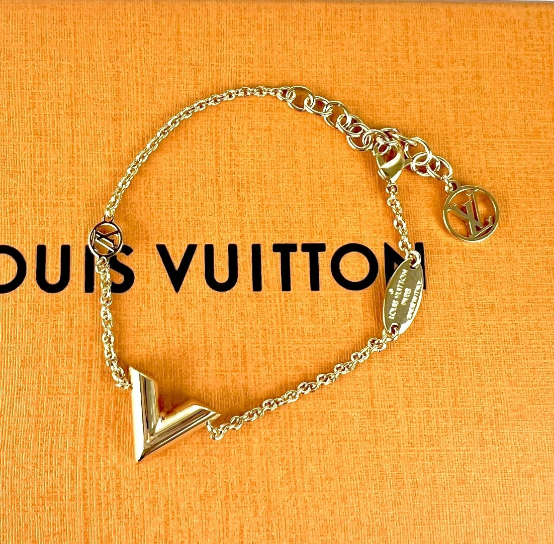 【ルイヴィトン】大人気ネックレス・エセンシャルV♪ブレスレット